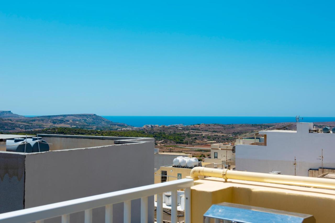 Summer Breeze Apartment With Terrace With Panoramic Views - By Getawaysmalta Mellieħa Exteriér fotografie