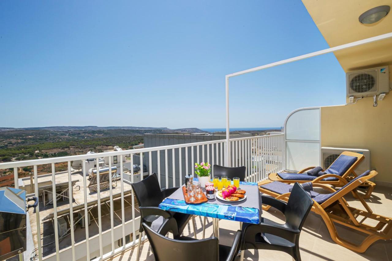 Summer Breeze Apartment With Terrace With Panoramic Views - By Getawaysmalta Mellieħa Exteriér fotografie
