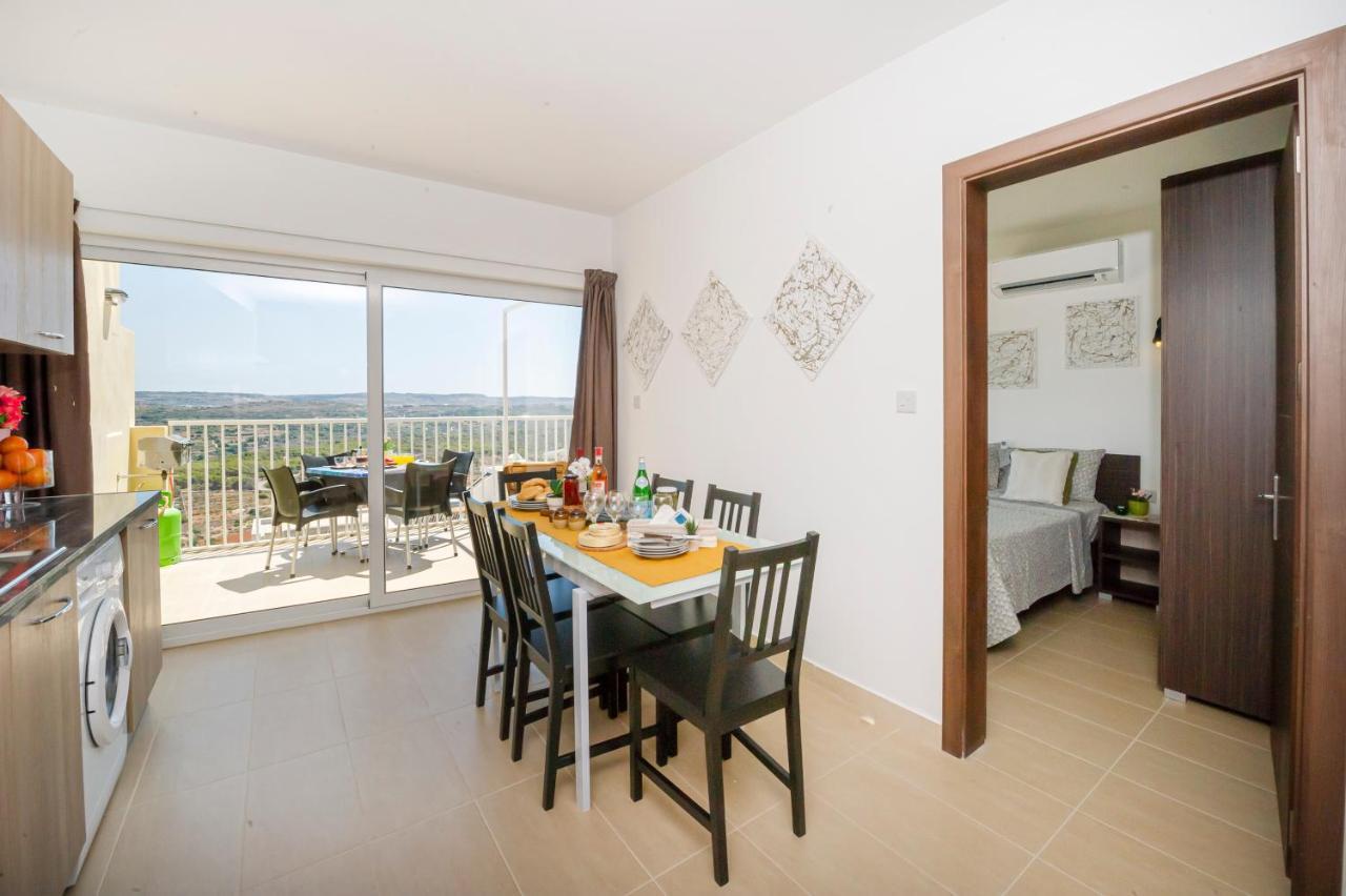 Summer Breeze Apartment With Terrace With Panoramic Views - By Getawaysmalta Mellieħa Exteriér fotografie