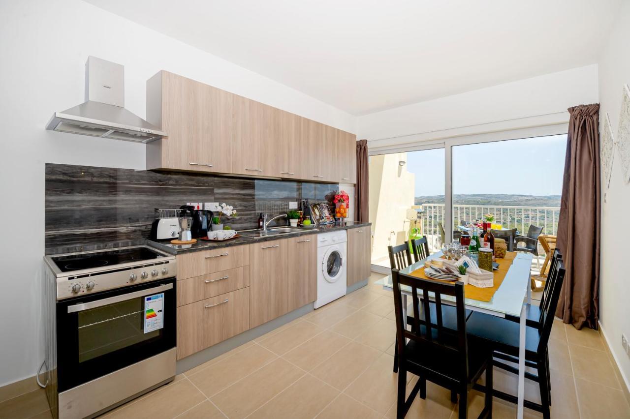 Summer Breeze Apartment With Terrace With Panoramic Views - By Getawaysmalta Mellieħa Exteriér fotografie