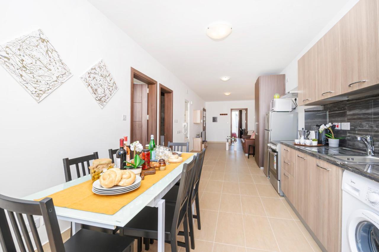 Summer Breeze Apartment With Terrace With Panoramic Views - By Getawaysmalta Mellieħa Exteriér fotografie