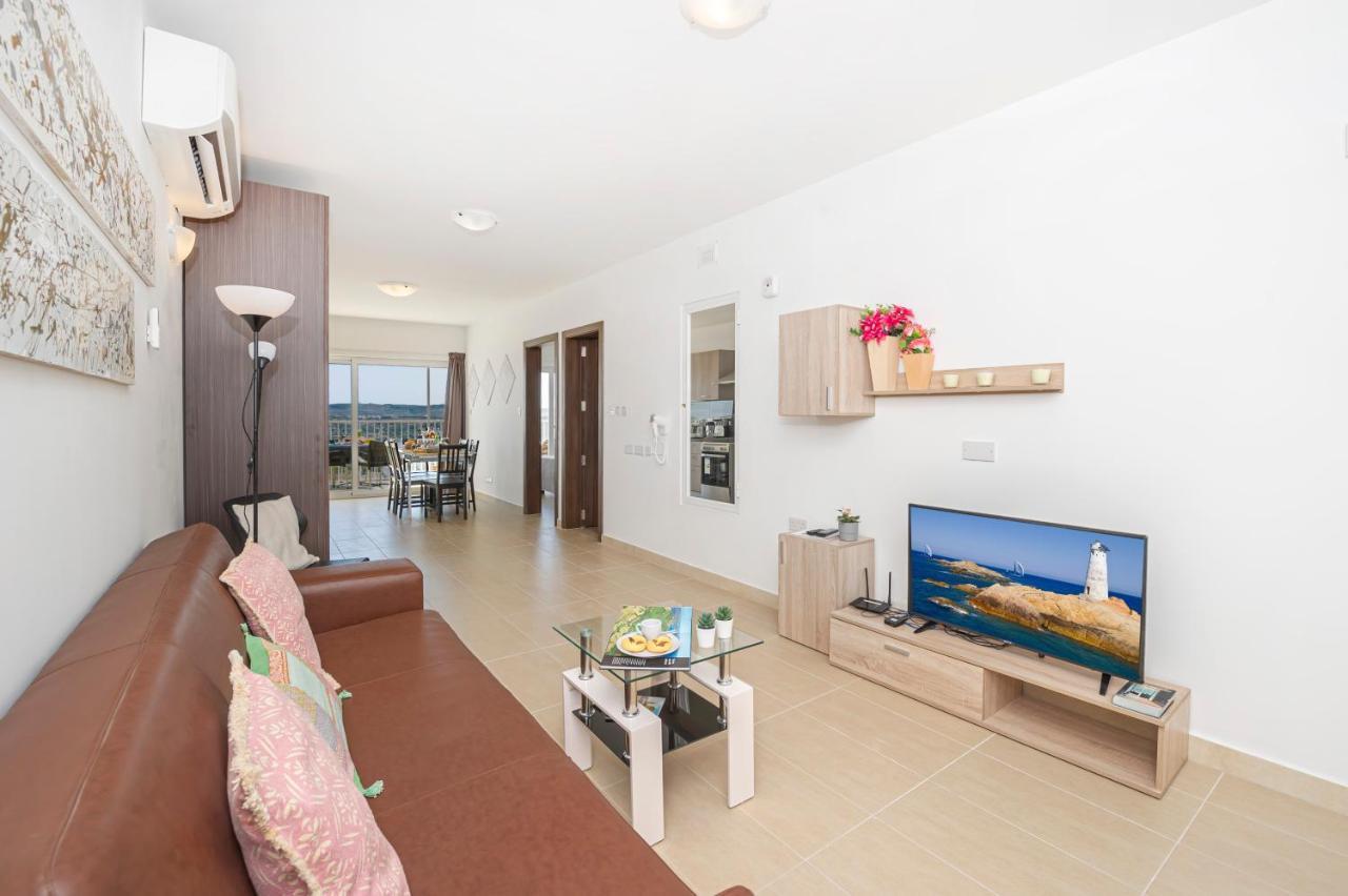 Summer Breeze Apartment With Terrace With Panoramic Views - By Getawaysmalta Mellieħa Exteriér fotografie